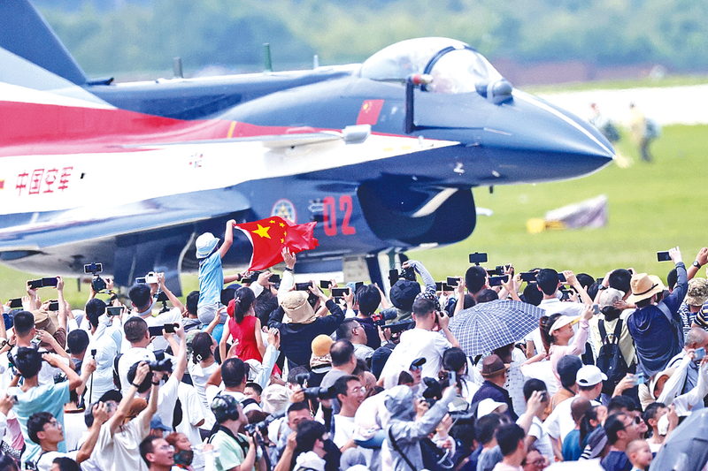 看美女的逼逼长春航空展迎来首个公众日